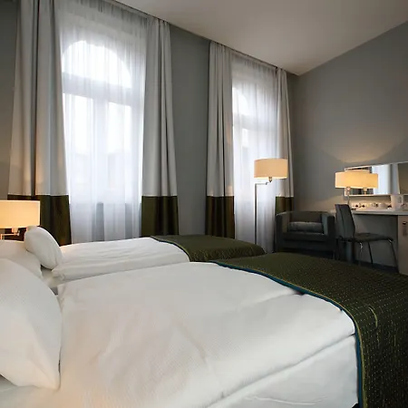 Ξενοδοχείο Atrium Hotel By Mellow Mood Hotels 4*