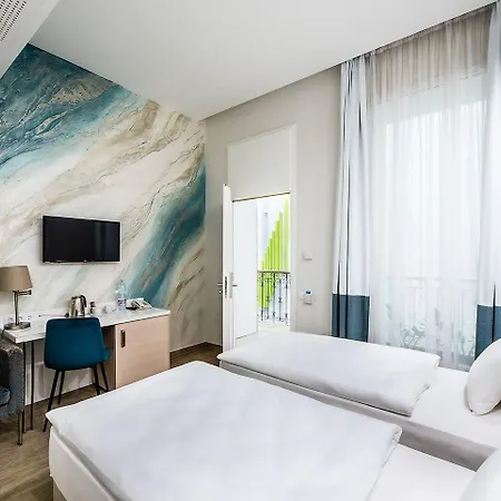 Hotel Atrium By Mellow Mood