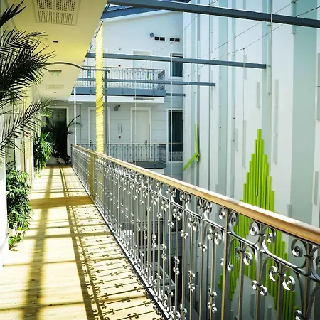Atrium Fashion 4* Budapest
