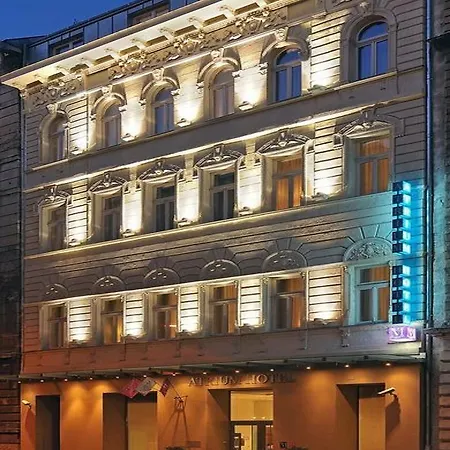 Hotel Atrium Fashion 4*