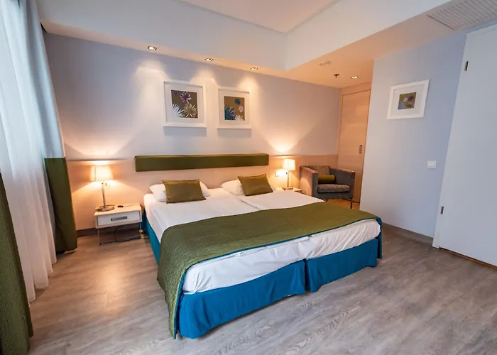 Atrium Hotel By Mellow Mood Hotels 4*