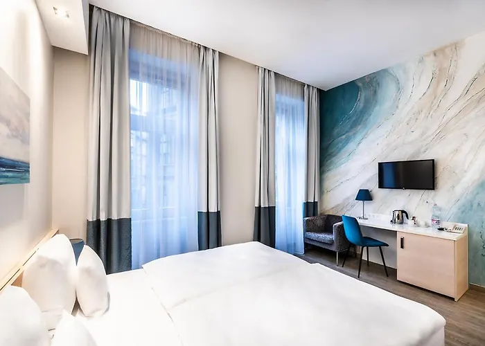 Atrium Hotel By Mellow Mood Hotels