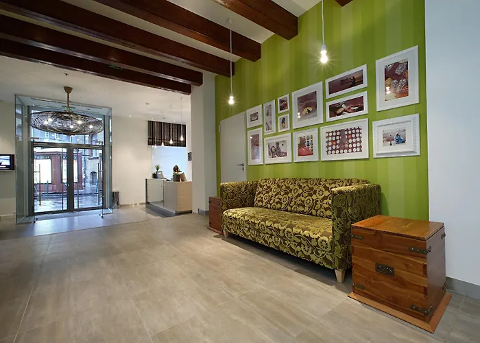 Atrium Hotel By Mellow Mood Hotels