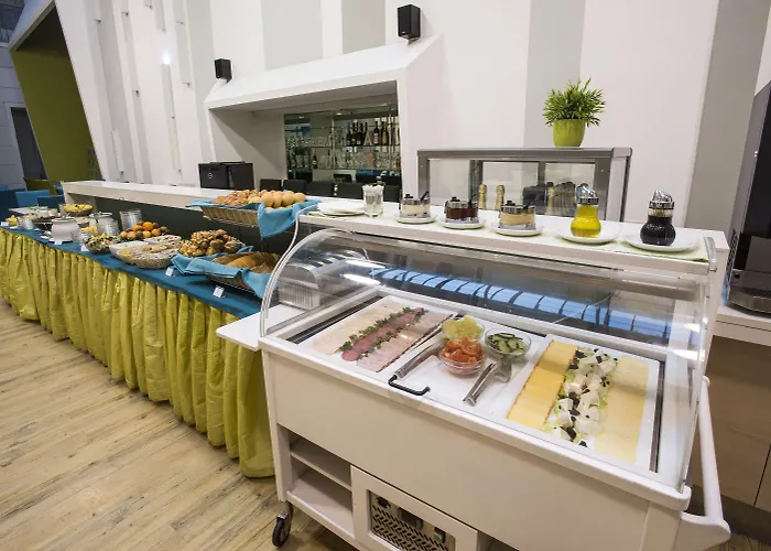 Atrium Hotel By Mellow Mood Hotels