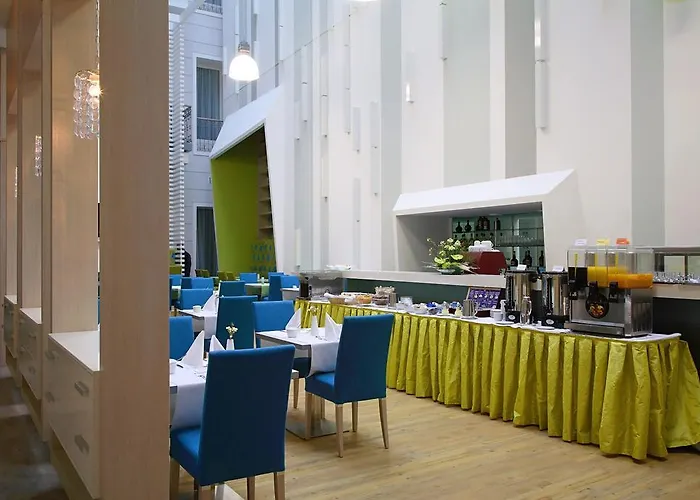 Atrium Hotel By Mellow Mood Hotels 4*